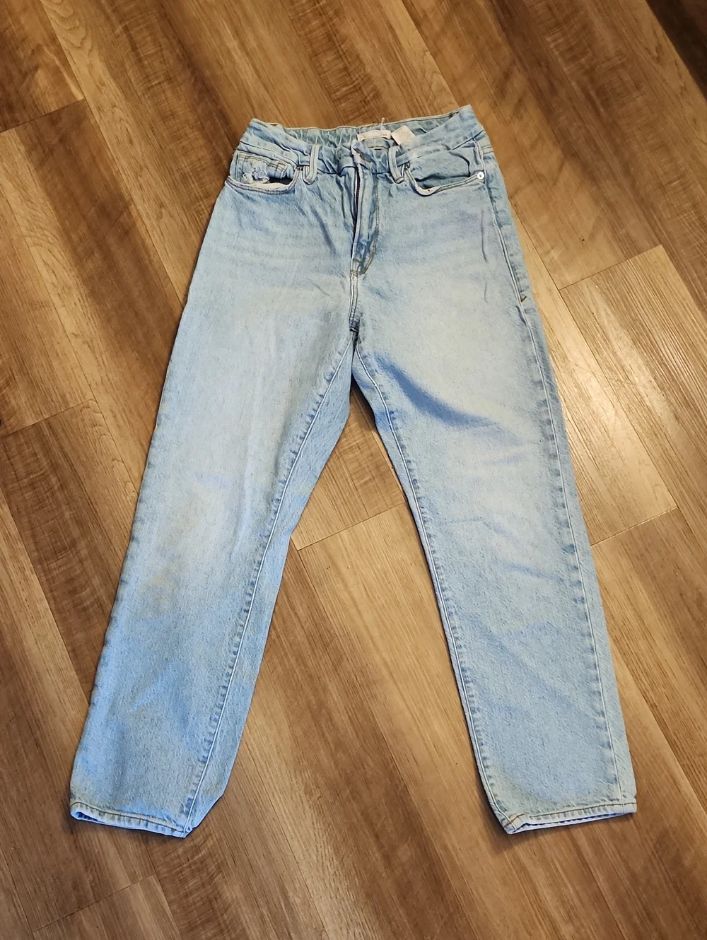 Good American Light Blue Boyfriend Jeans
